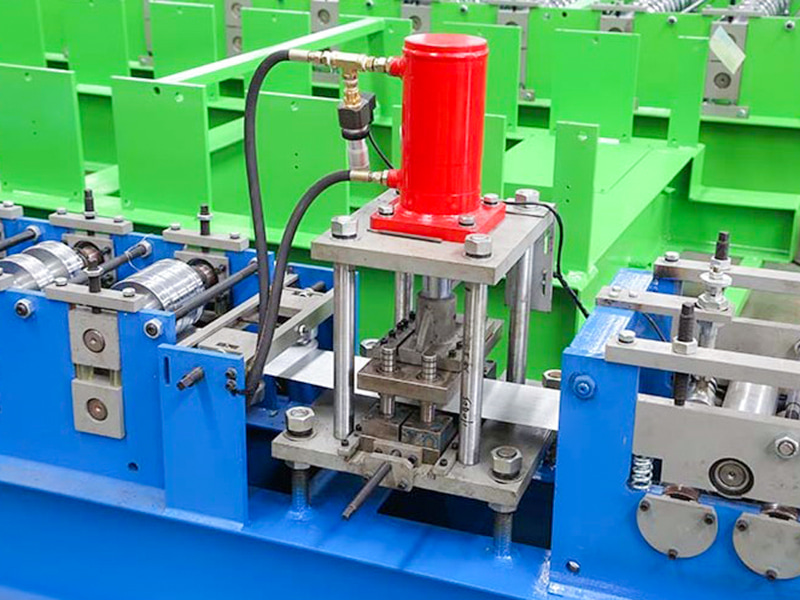 Palettenprofil-Rollformmaschine