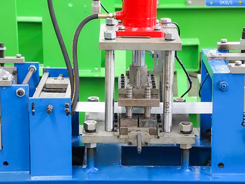 Palettenprofil-Rollformmaschine